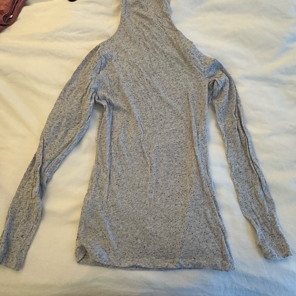 Club Monaco Tops - Club Monaco Turtleneck Cotton Size XS